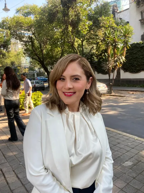 Jazmín E. Samaniego Ojeda